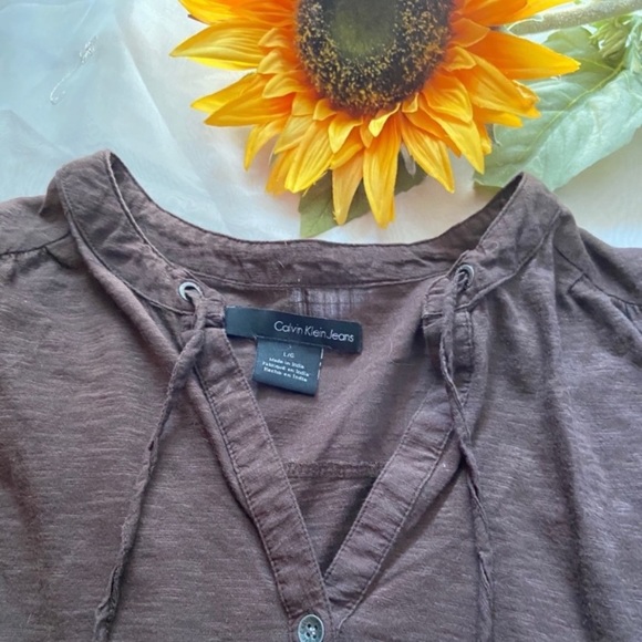 Calvin Klein Top - Picture 5 of 6